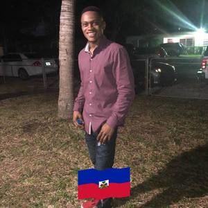 Meet your Posher, Marc